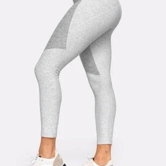 outdoor voices 3/4 leggings - Picture 2 of 4